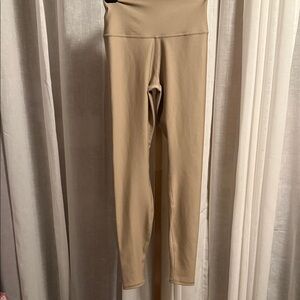 ALO Yoga High-Waisted Beige Leggings